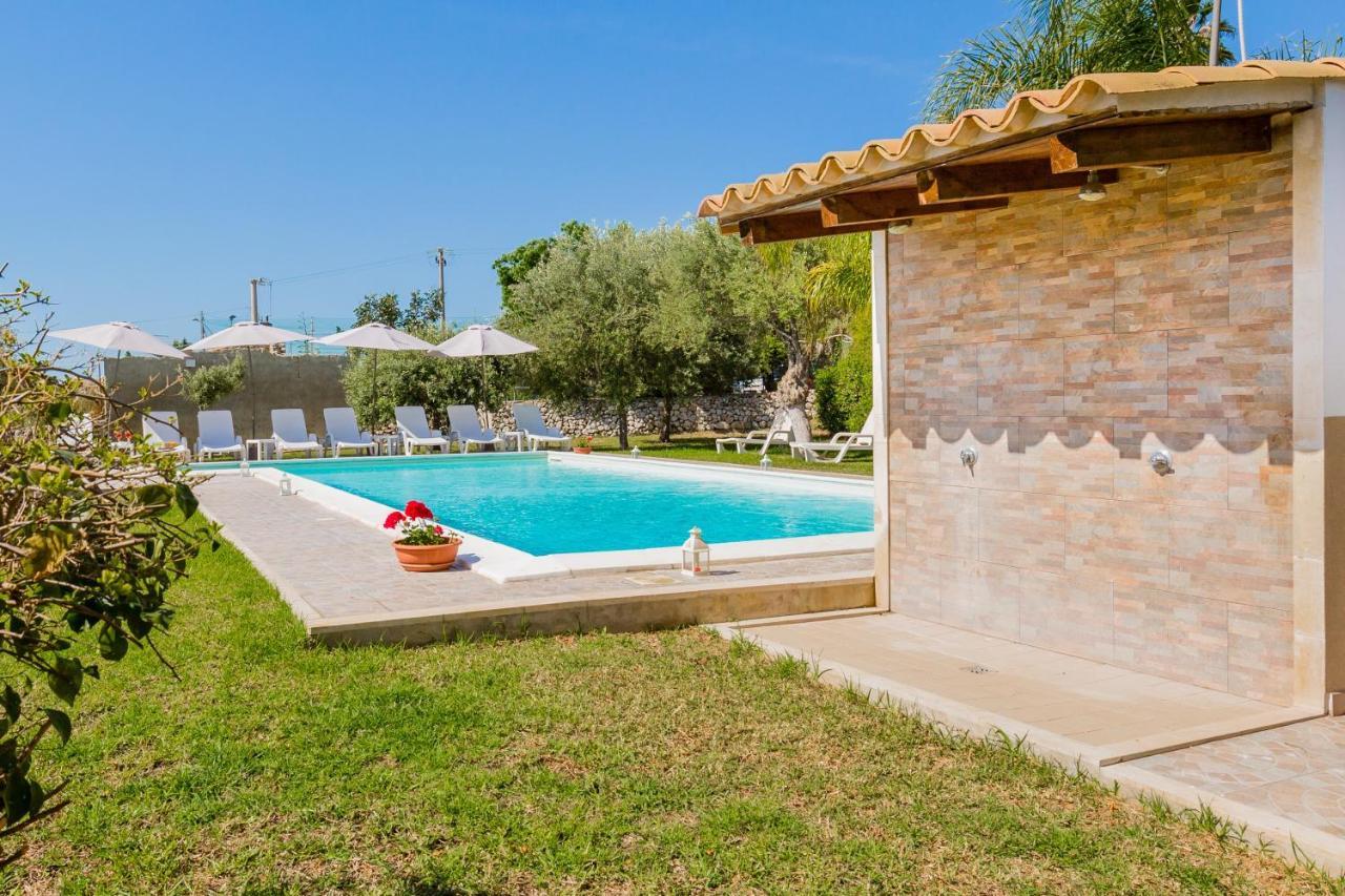 אבולה Villa Degli Ulivi מראה חיצוני תמונה